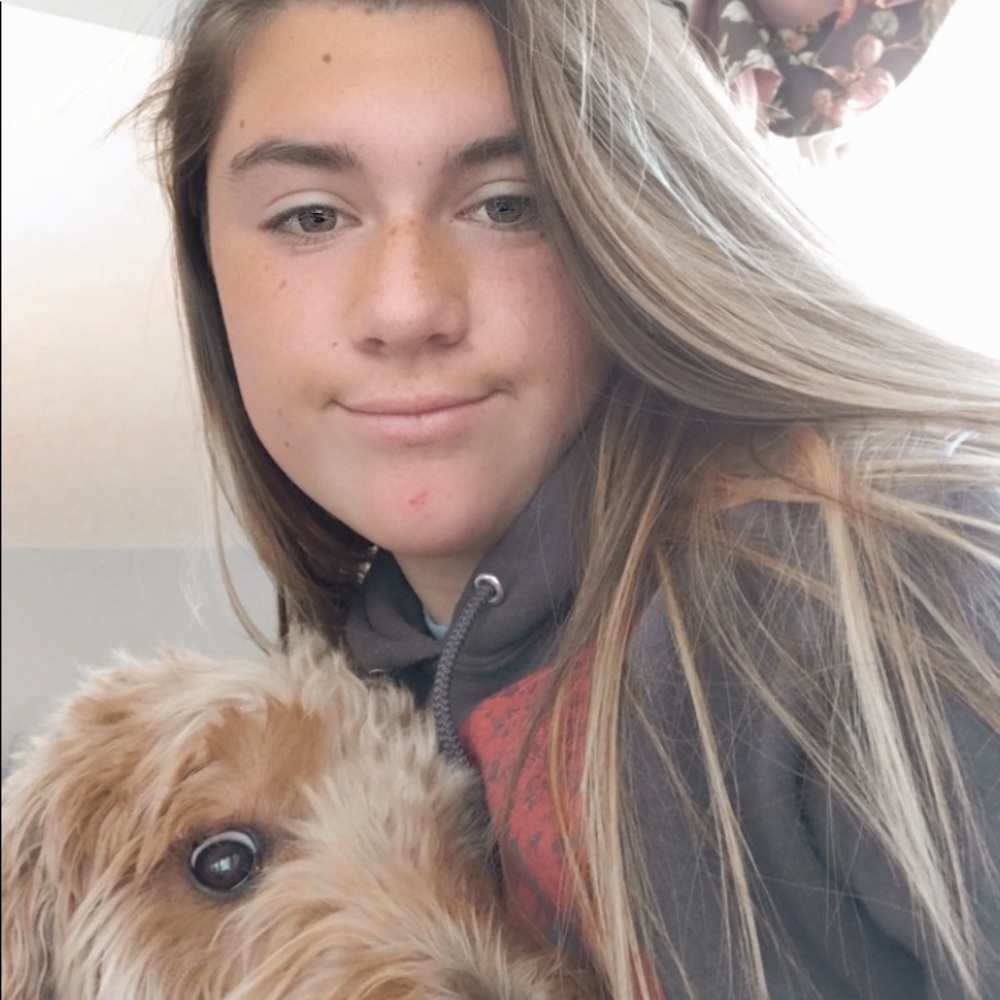 Meet your Posher, Delaney